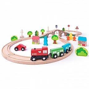 Wooden train set with rails and accessories, 40 pieces Age: 3+ Number of pieces: 40