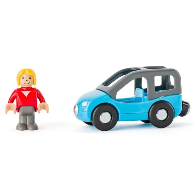 Wooden parking lot with garage, elevator and strollers Age: 2+