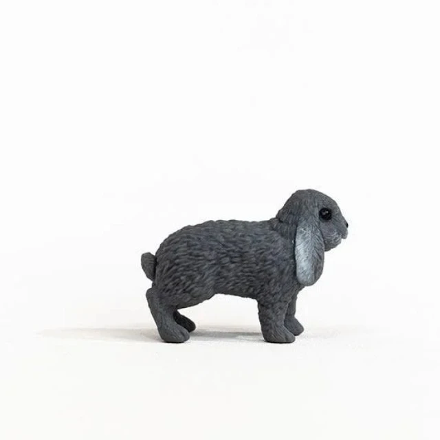 Bunny Figurine, Schleich Age: 3+ Size: 4.2x2.1x3.4 cm