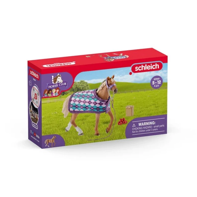 Комплект Английска чистокръвна кобила с одеяло, Schleich Възраст: 3+
Размер: 19х11.5х5.3 см