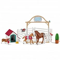 Комплект Гостуващите коне на Хана с кучето Руби, Schleich Възраст: 3+
Брой части: 33 броя