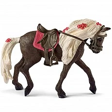 Комплект Кобила Роки Маунтин на конкурс по езда, Schleich Възраст: 3+
Размер: 15х18х7.9 см