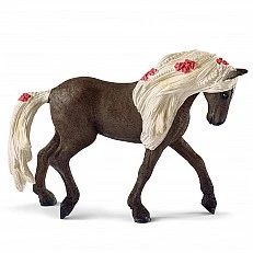 Комплект Кобила Роки Маунтин на конкурс по езда, Schleich Възраст: 3+
Размер: 15х18х7.9 см