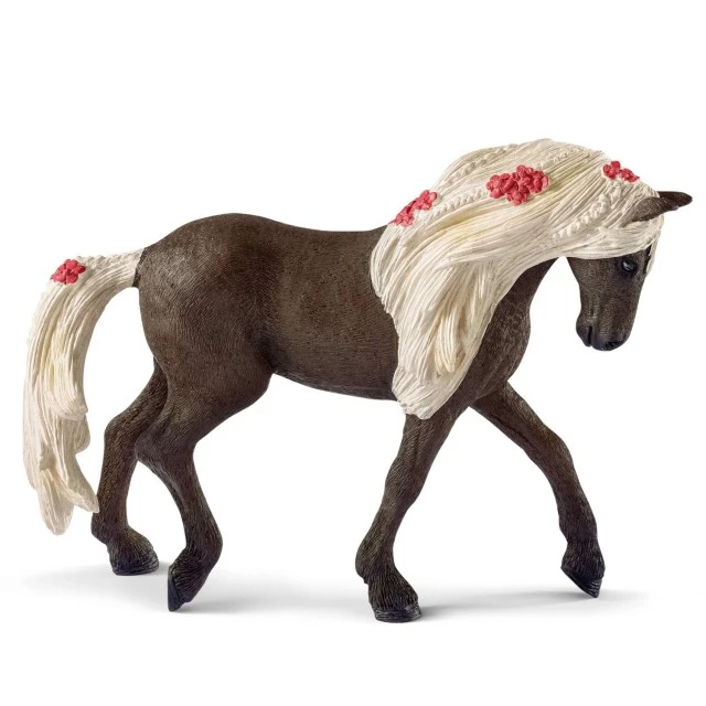 Rocky Mountain Mare Set at a Riding Competition, Schleich Age: 3+ Size: 15x18x7.9 cm