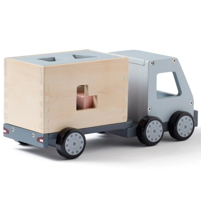 Дървен камион - сортер Swedish Design
Възраст: 1+
Размер: 30x13x14 см