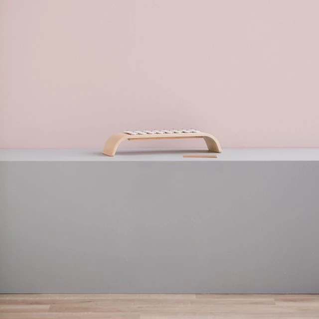 Дървен цветен ксилифон Swedish Design
Възраст: 1+
Размер: 36.3х11.5х6.5 см