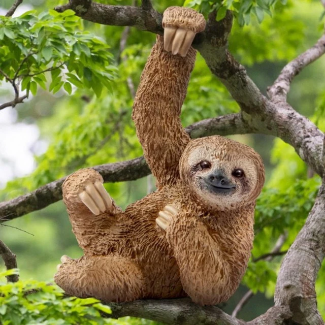 Sloth Figurine, Schleich Age: 3+ Size: 4.1x6.1x3.1 cm