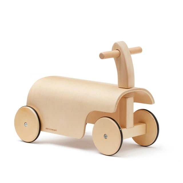 Дървена количка за малки състезатели Swedish Design
Възраст: 1+