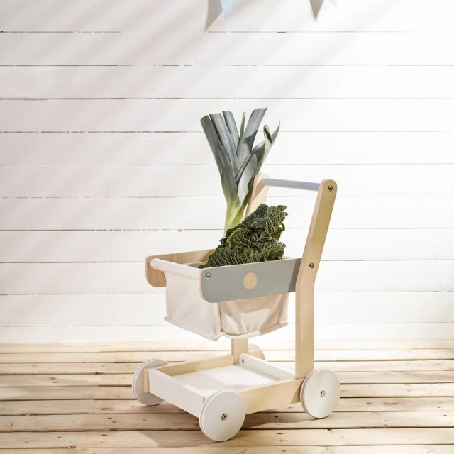 Дървена детска количка за пазар Swedish Design
Възраст: 2+