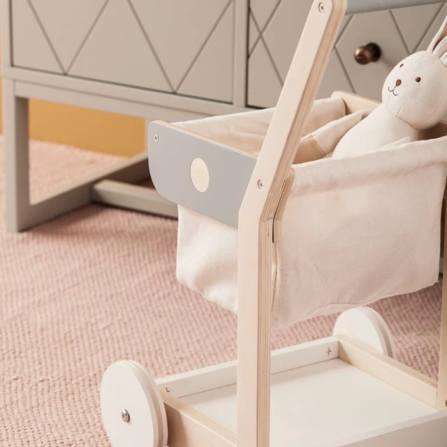 Дървена детска количка за пазар Swedish Design
Възраст: 2+