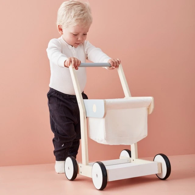 Дървена детска количка за пазар Swedish Design
Възраст: 2+