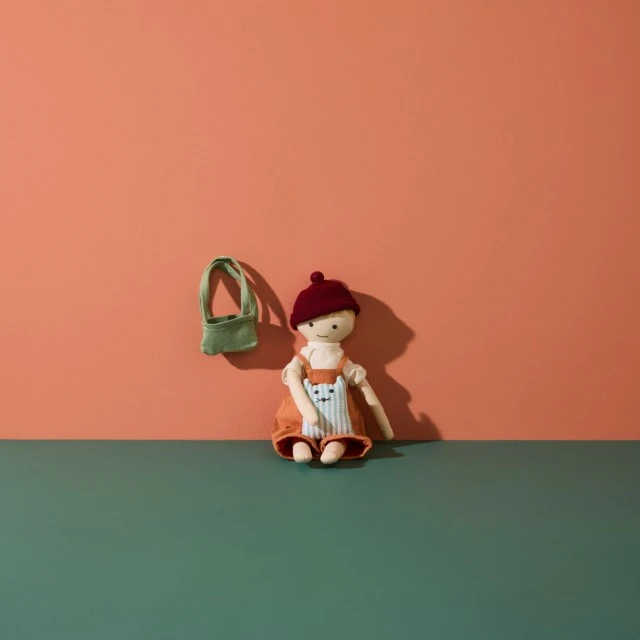 Плюшена кукла Нилс Swedish Design
Възраст: 0+