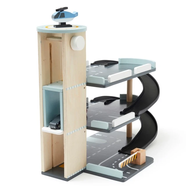 Дървен гараж с коли и хеликоптер Swedish Design
Възраст: 3+
Размер: 52х31х45 см