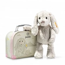 Hoppie rabbit in suitcase Размер: 26 см
Клас: Friends