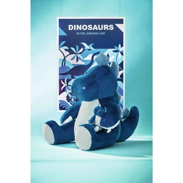 Spott stegosaurus Размер: 28 см
Клас: Friends