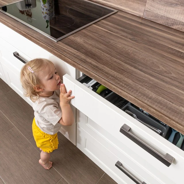 71090 Reer drawer lock
