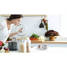 Motorola VM482ANXL baby monitor with camera