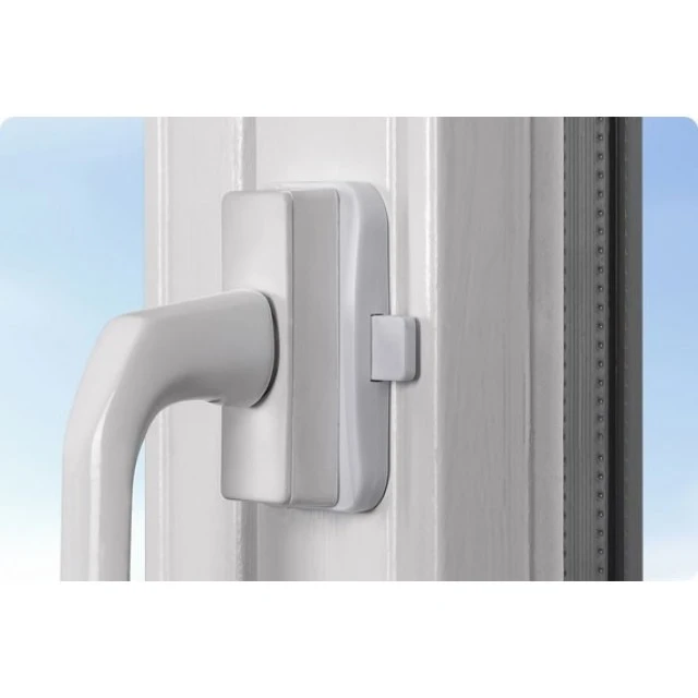 70060 Reer door and window lock 3 pcs WHITE
