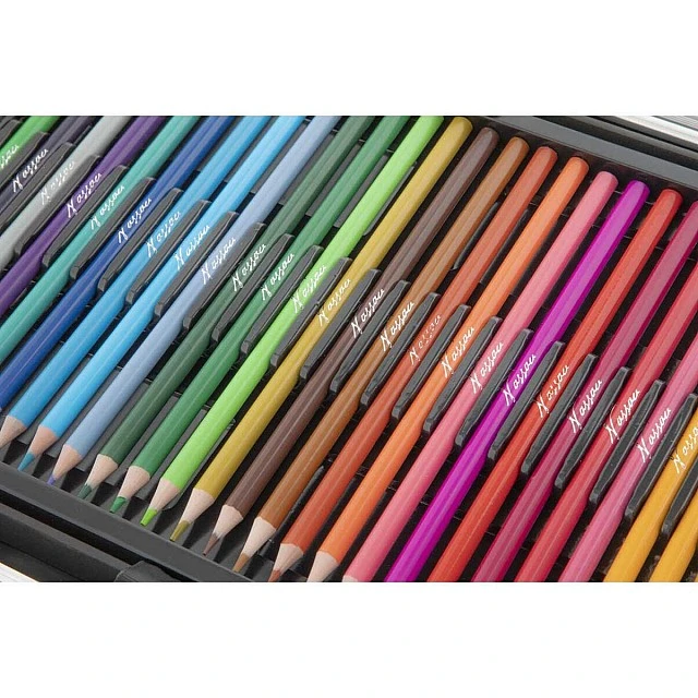 Nassau Painting set, in a metal case, 145 pieces
