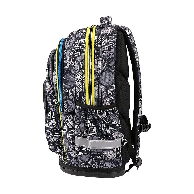 Play Superb Backpack - Football, anatomical, with legs
