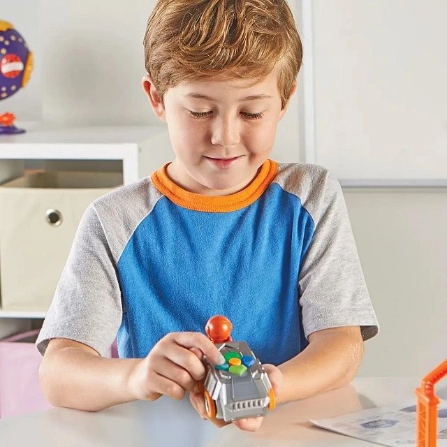 Learning Resources Coding critters Space Rover with accessories
