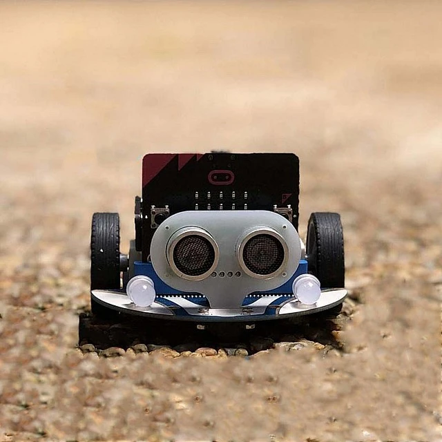 Elecfreaks Robot EF08209 with Micro:Bit board
