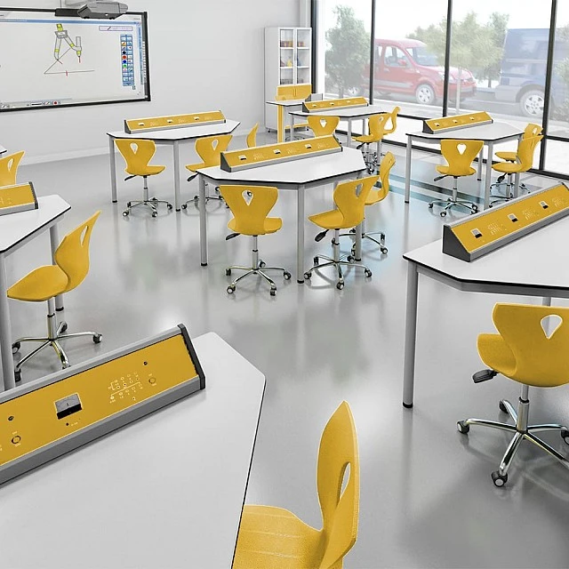 RFG physics classroom Quin above 7th grade for 24 students white/yellow