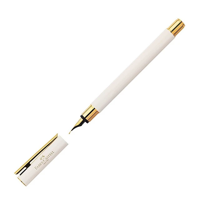 Faber-Castell Neo Slim Gold fountain pen, M, Marshmallow