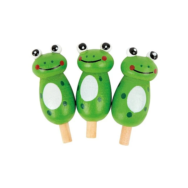 Small Foot Solitaire game Frog, wooden