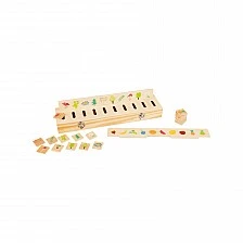 Small Foot wooden sorting box, 23 pieces