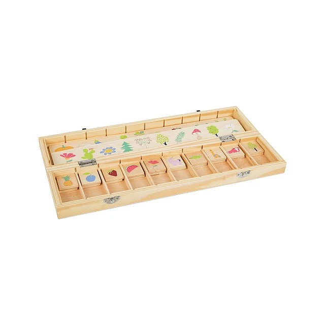 Small Foot wooden sorting box, 23 pieces