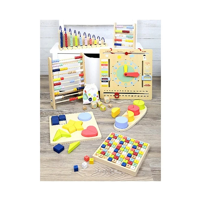 Small Foot wooden sorting box, 23 pieces