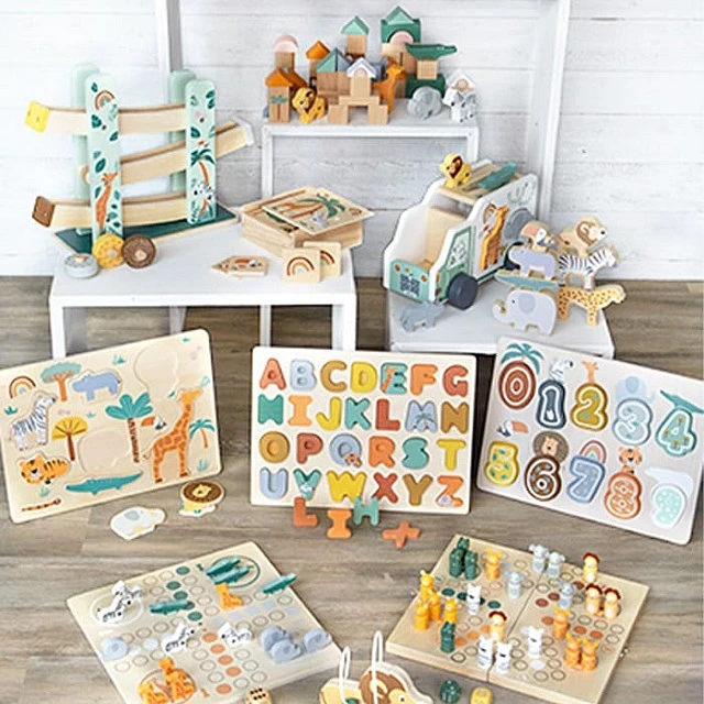 Small Foot Safari maze toy, wooden, with beads