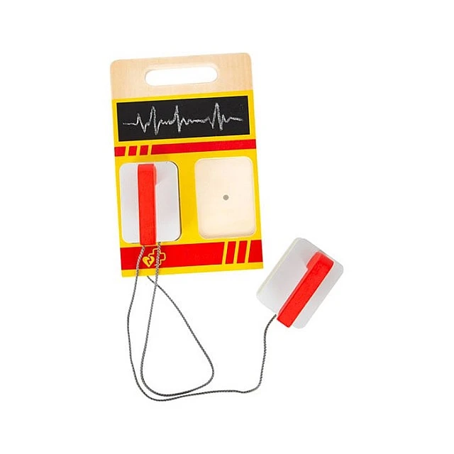 Small Foot children’s doctor set wooden in backpack