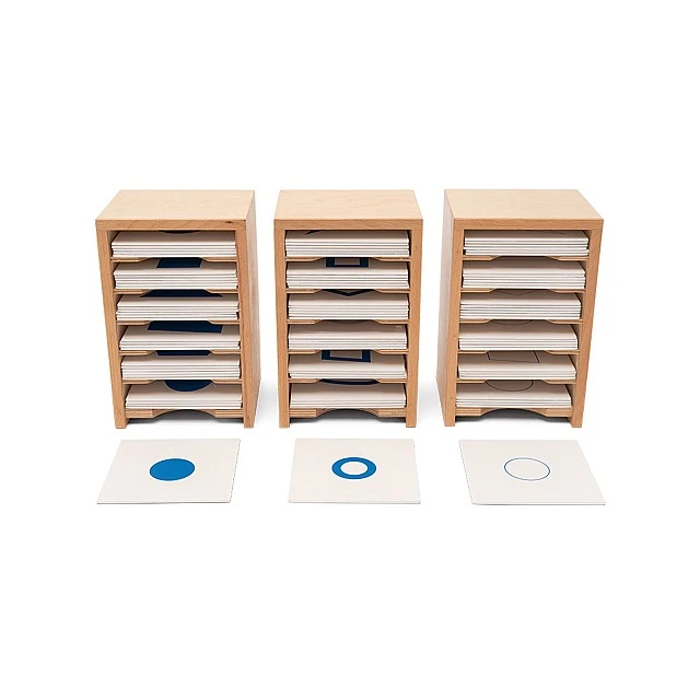 Nowa Szkola Cabinet with maps of geometric shapes