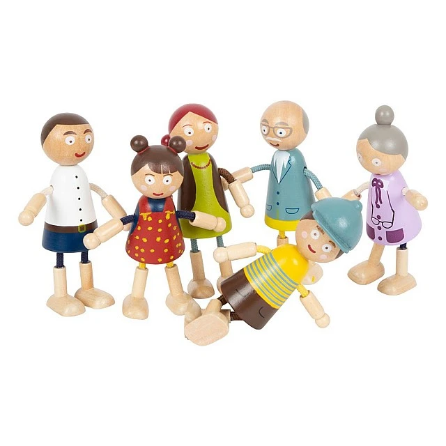 Small Foot wooden family dolls, 6 pieces