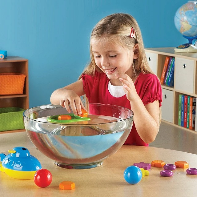 Learning Resources Stem Set - Sinks or Floats, Plastic, 32 Pieces