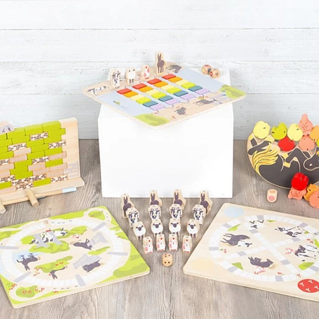 Small Foot Bridge game - 4 friends