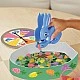 Learning Resources Лов на цветни моркови, игра за фината моторика