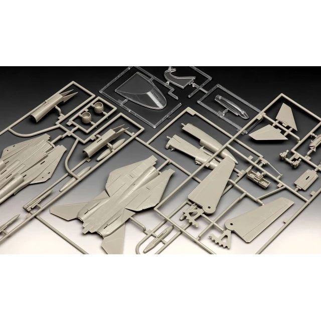 Super Tomcat F14-D - assembled model