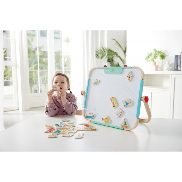 Комплект за игра, Hape, Магнитни превозни средства, 30 броя