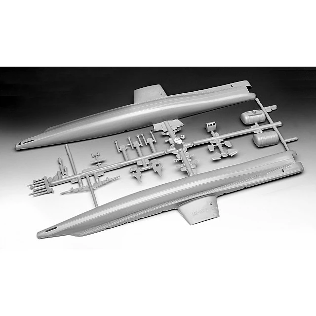 Assembly model, Revell, USS Nautilus nuclear submarine, 30 parts