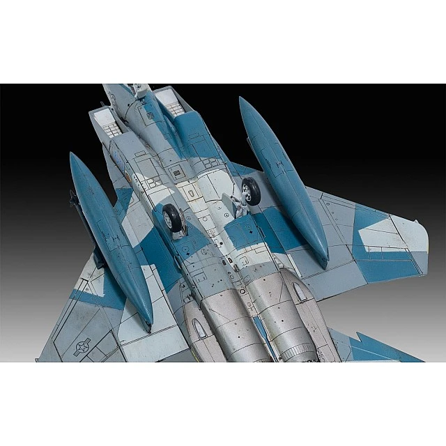 Assembly model, Revell, Boeing F-15C Eagle fighter, 200 parts