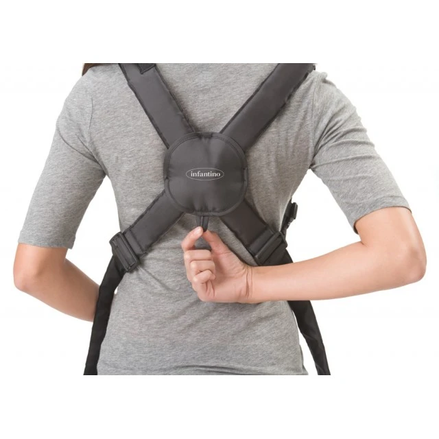 Ergonomic baby carrier with pocket, Infantino, 2 in 1, Black, from 3.6 to 11.3 kg.