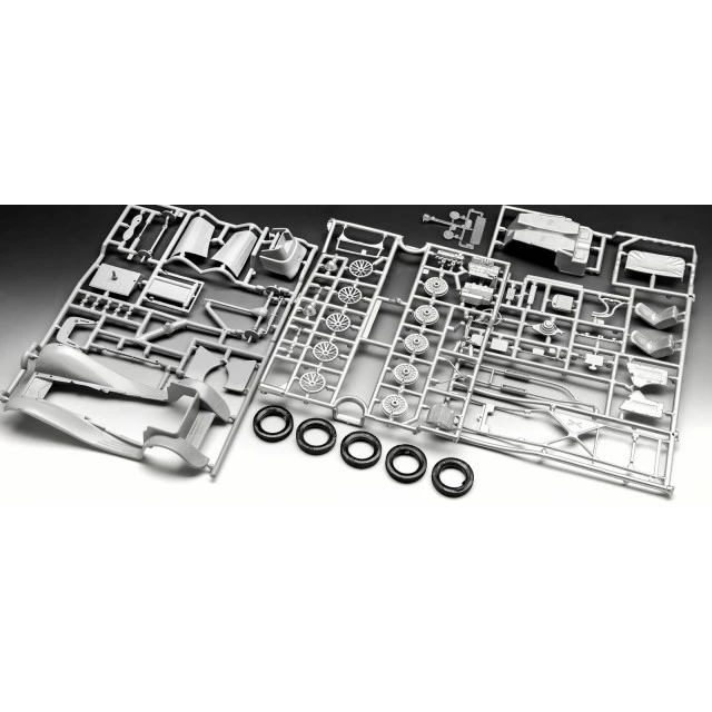 Assembly model, Revell, Jaguar SS 100 car, 75 parts