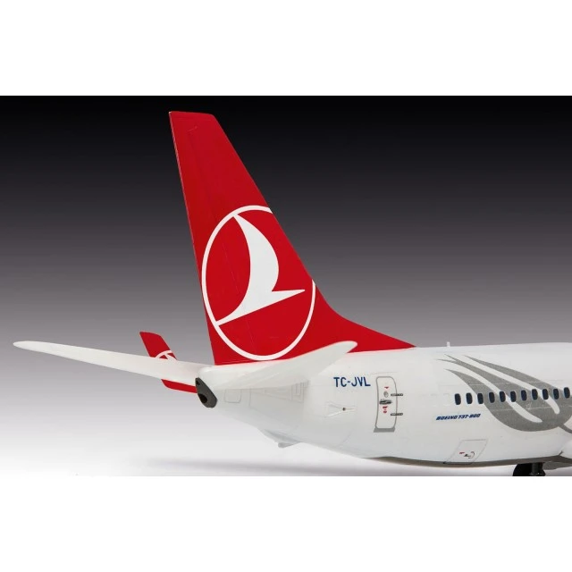 Assembly model, Revell, Airplane, Boeing 737-800 Turkish Airlines, 63 parts