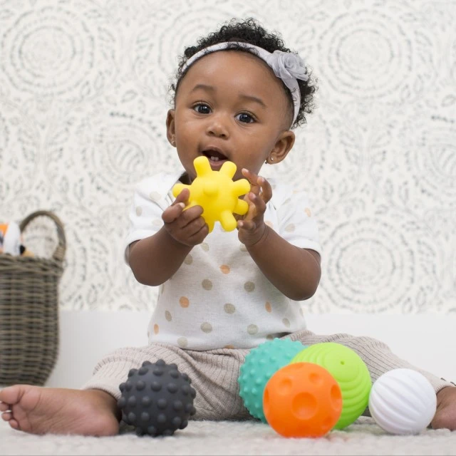 Set of baby sensory balls, Infantino, 6 pieces