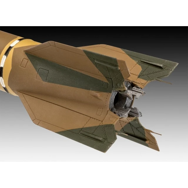 Сглобяем модел, Revell, Немска ракета A4-V2, 46 части