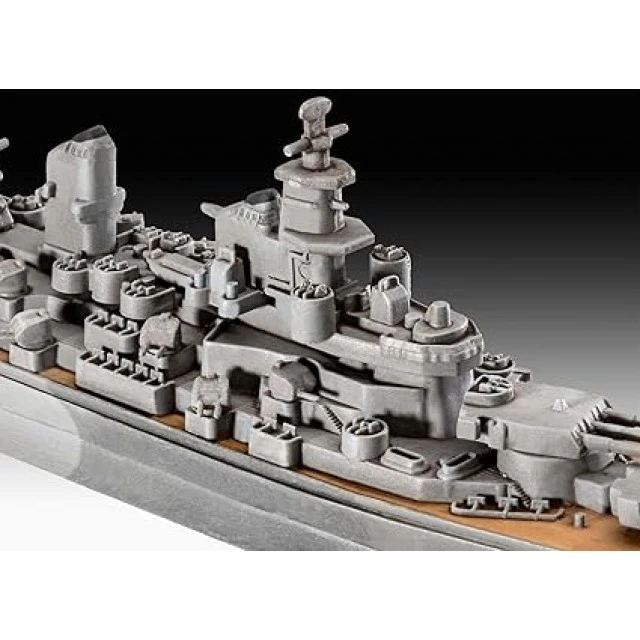 Assembly model, Revell, Battleship USS New Jersey