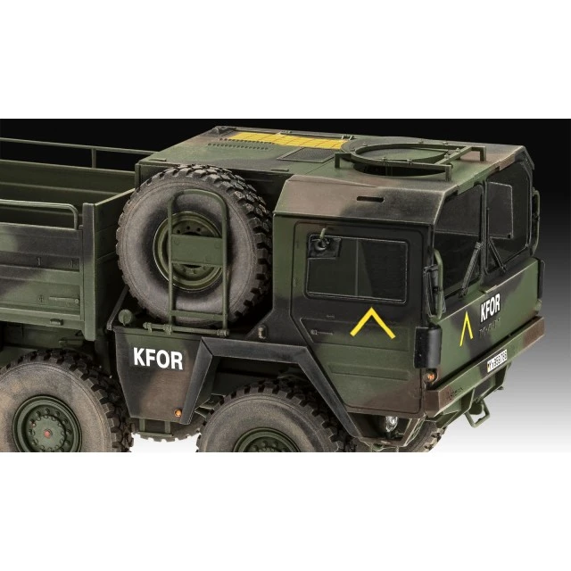 Assembly model, Revell, Military truck MAN 10t Milgl.8x8, 245 parts